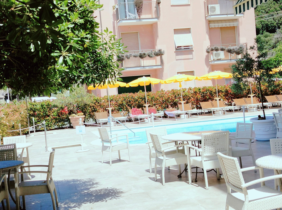 Hotel Riviera主图