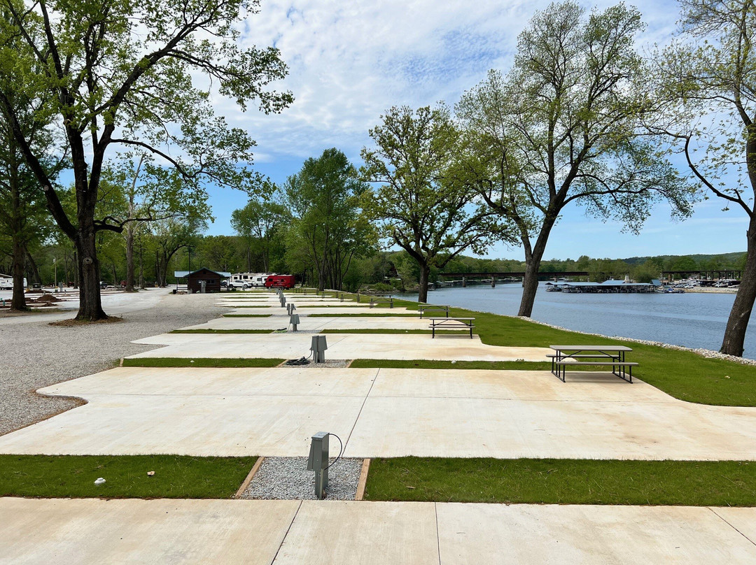 Lakeshore RV Park