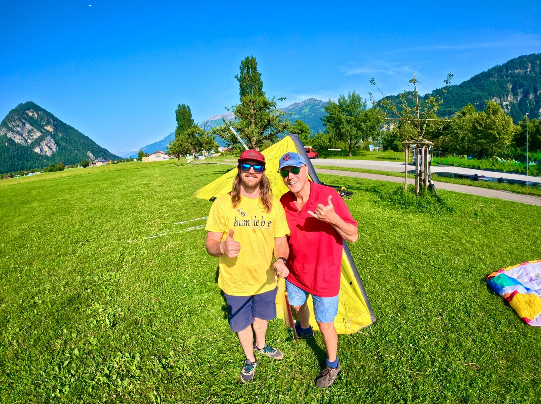 BumbleBee Hang Gliding Interlaken-马滕必去景点