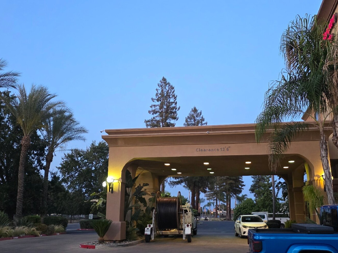 维萨利亚希尔顿恒庭酒店主图