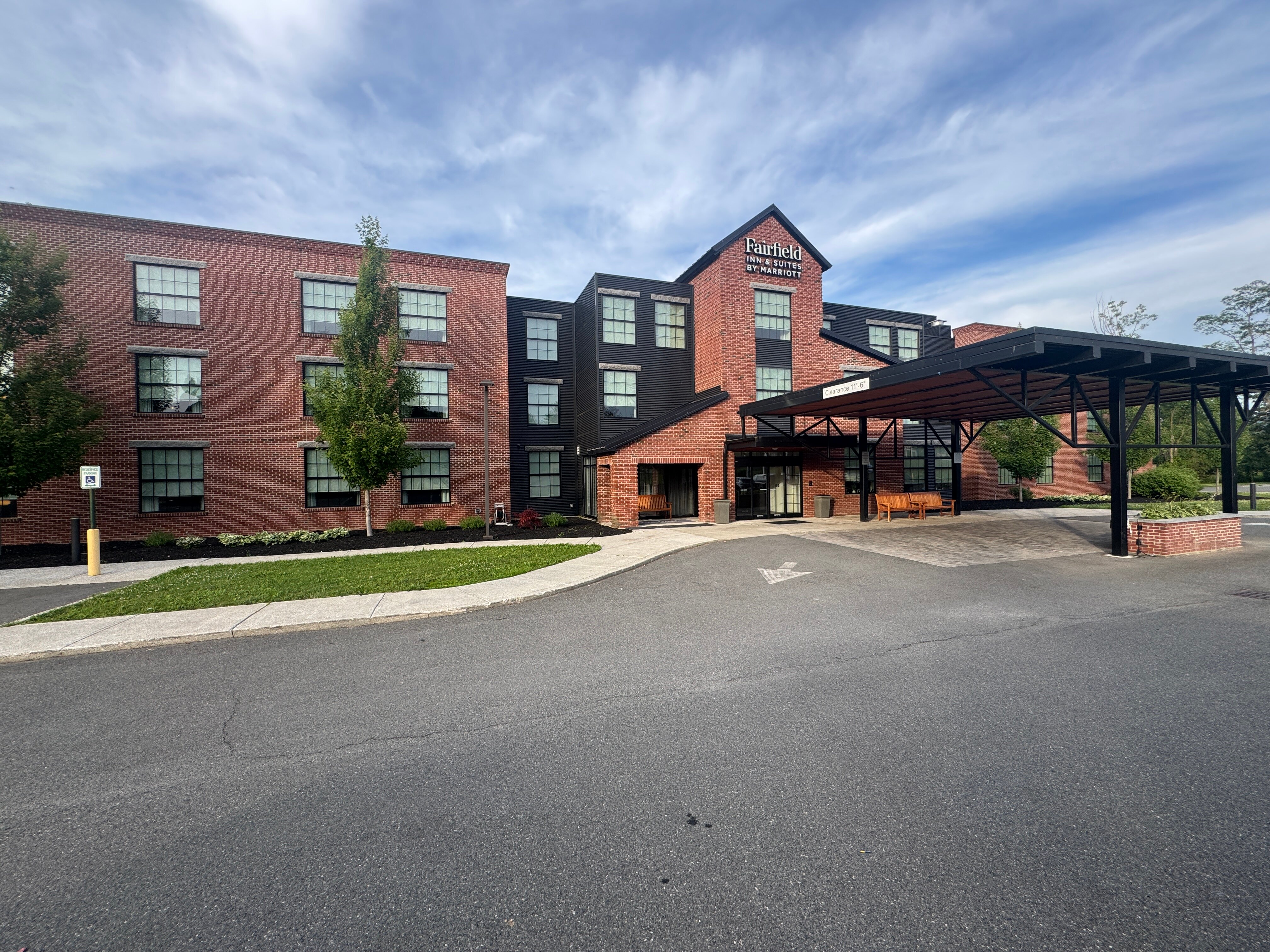 Fairfield Inn & Suites Williamstown-浴室