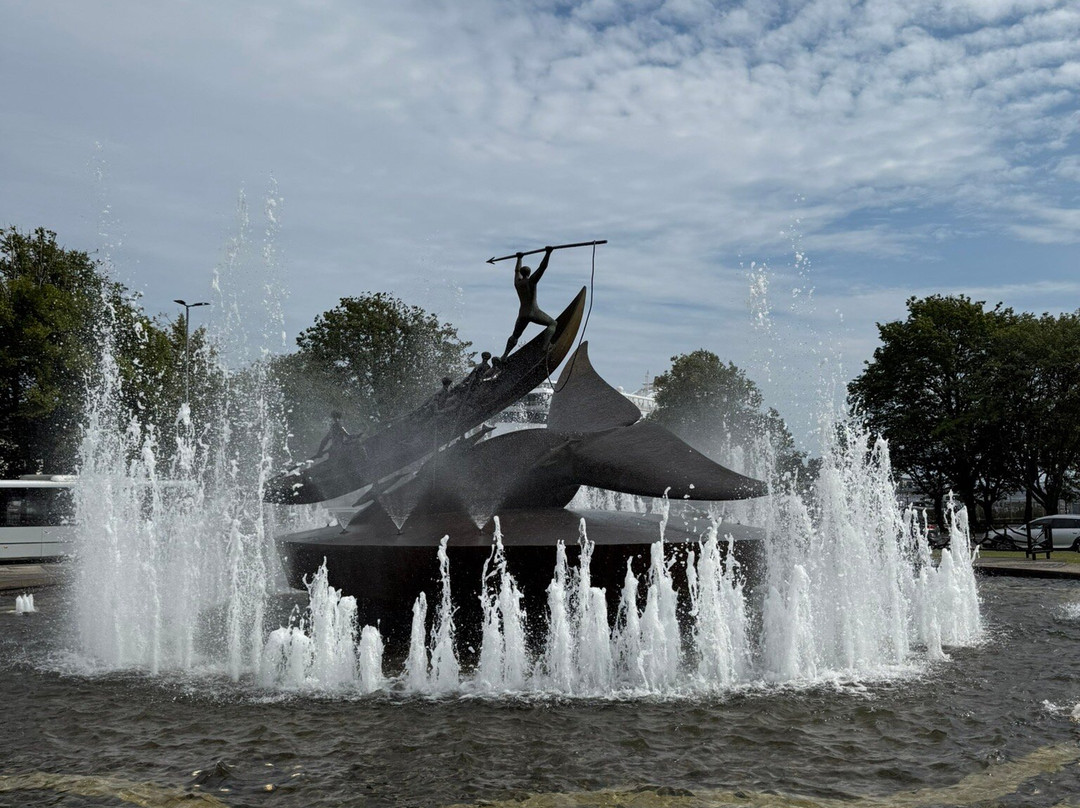 The Whaling Monument-桑德尔福德必去景点