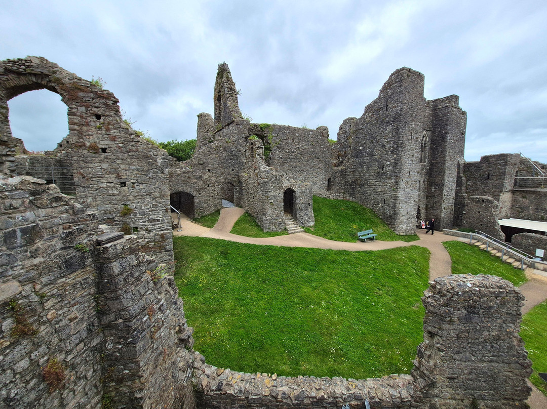 Oystermouth Castle-Mumbles必去景点