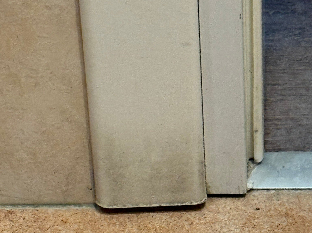 阿里昂酒店主图