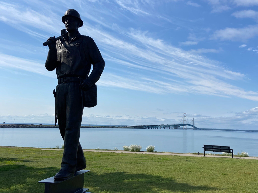 Bridge View Park-圣伊尼亚斯必去景点