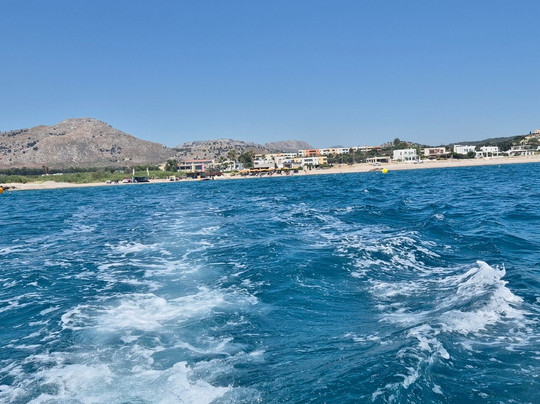 Antonis Watersports-科林比亚必去景点