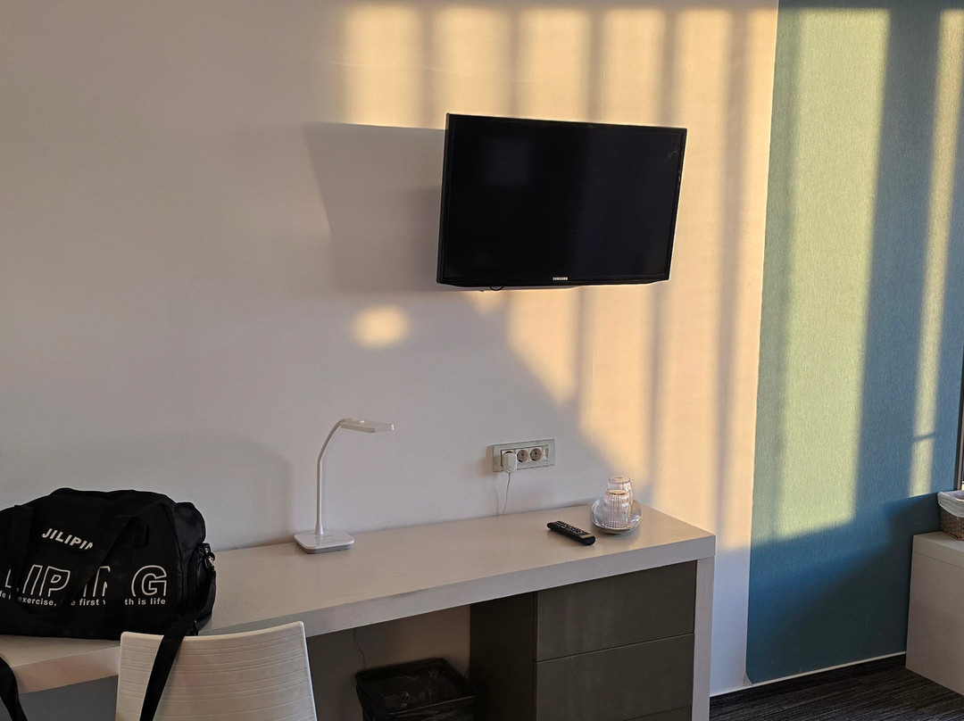 Hotel On Plonge Jr.主图