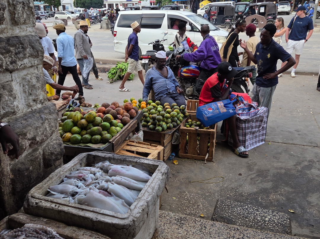 UROA SMILE TOURS-乌罗阿必去景点