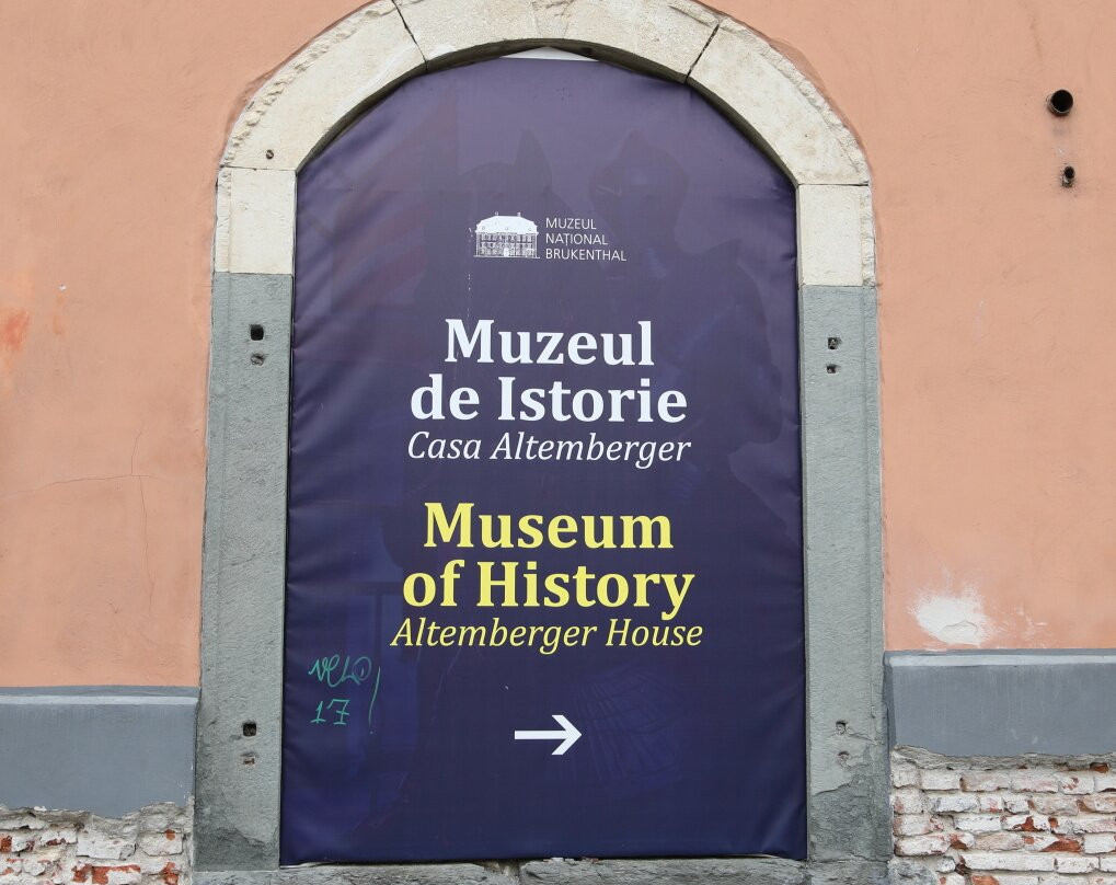 Museum of History-锡比乌必去景点