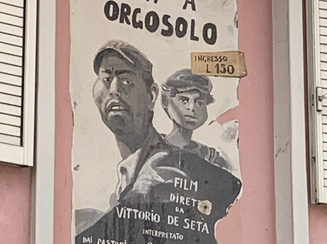 Centro Storico-Orgosolo必去景点