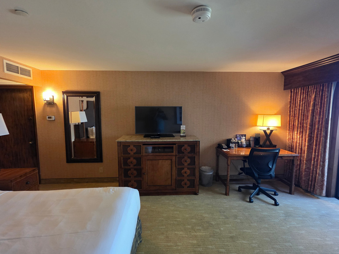 Lake Arrowhead Resort and Spa主图