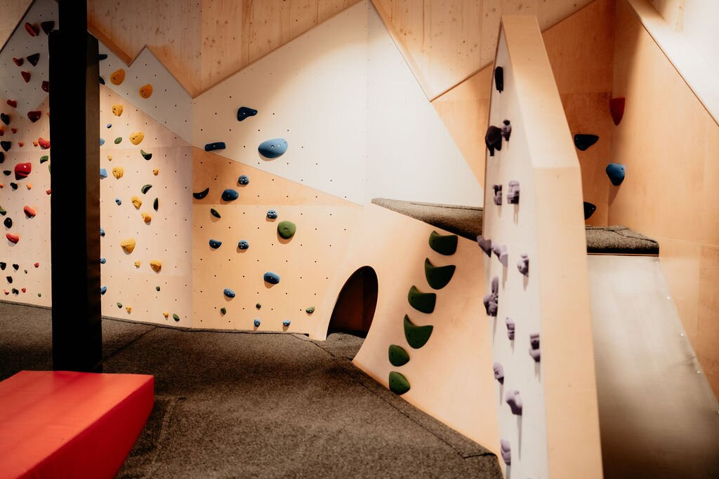 阿尔品纳兹勒塔尔时尚酒店主图