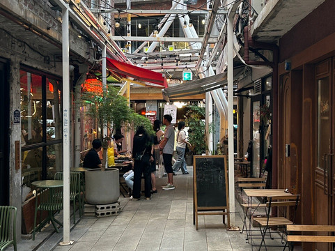 Shinheung Market-首尔必去景点