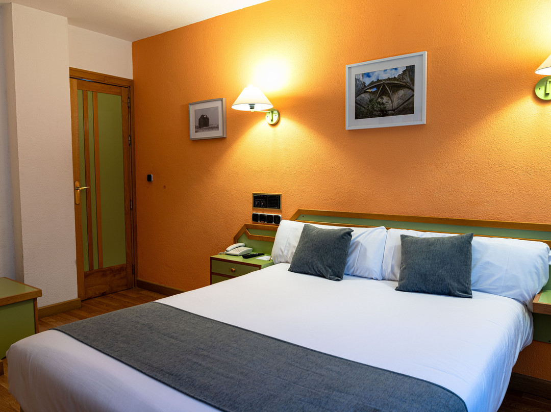 Hotel Torres Guijuelo主图