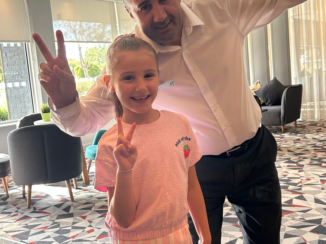 假日雷丁南部M4高速公路11号岔口酒店主图