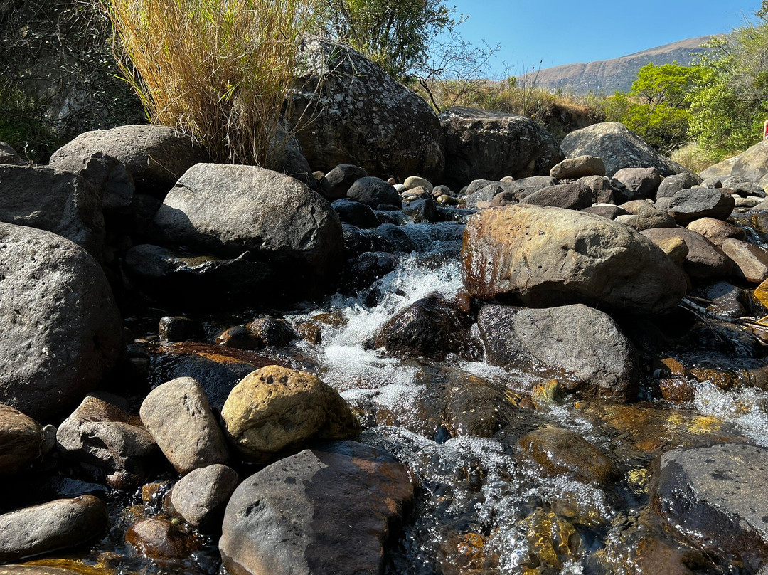 Monks Cowl-德拉肯斯堡地区必去景点