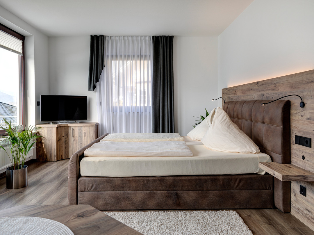 Hotel Garni Cafe Im Hamm主图