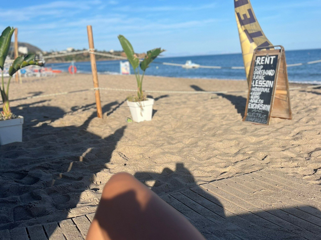 Piranha Sup Surf School-切法卢必去景点