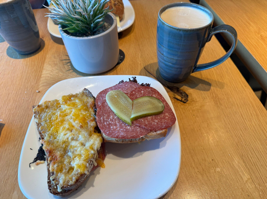 Junge Die Bäckerei. Segeberger Straße