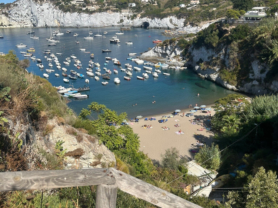 Cala Feola-Ponza Island必去景点