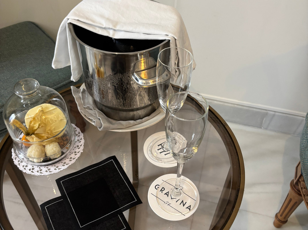 蒙特卡洛酒店主图