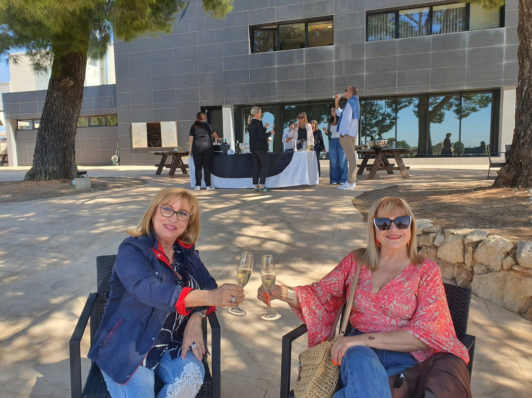 Bodegas Hispano Suizas, Sl-Requena必去景点