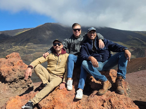 Tourist-卡塔尼亚必去景点