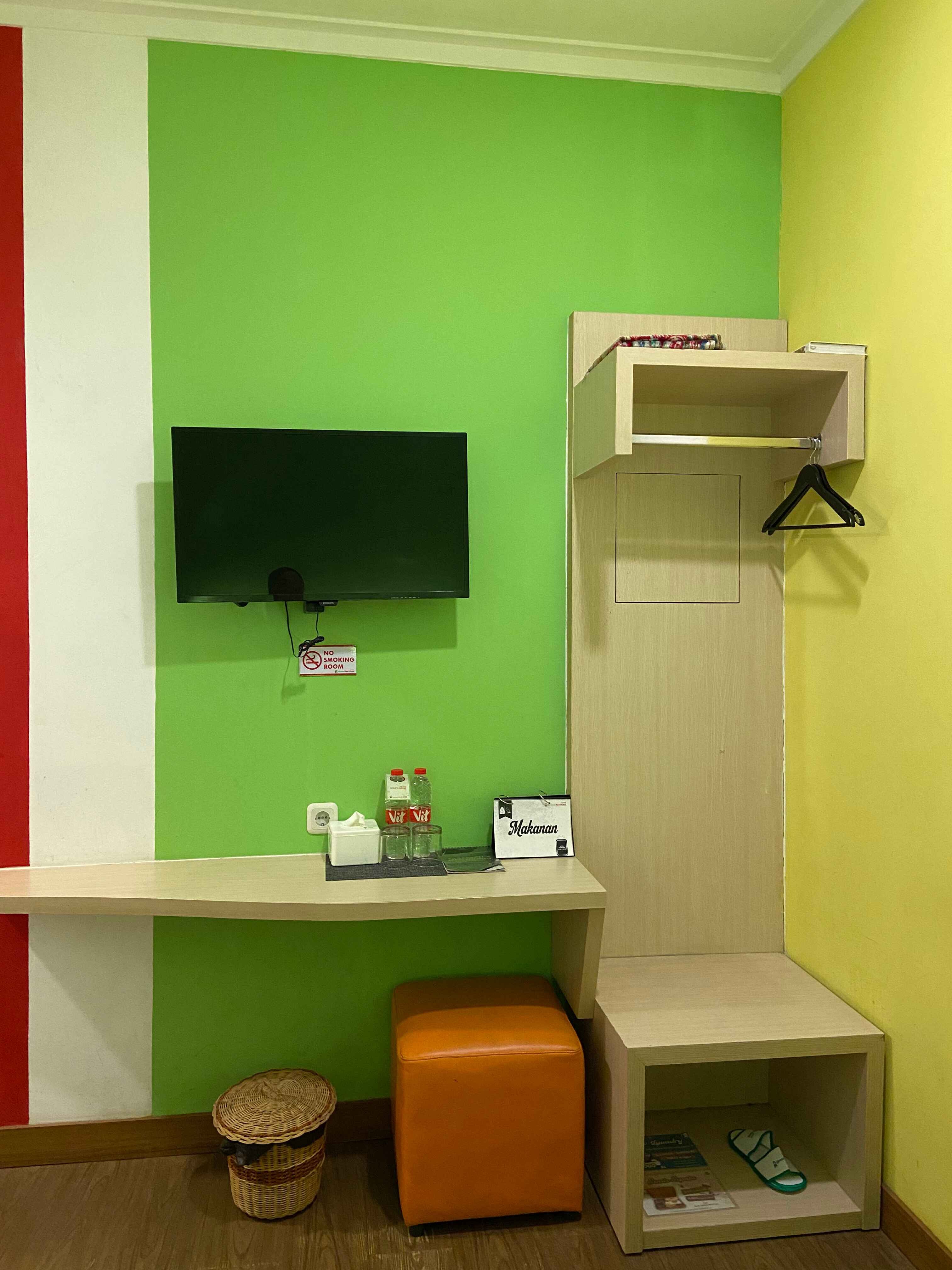 Green Red Hotel Syariah Jombang-客卧