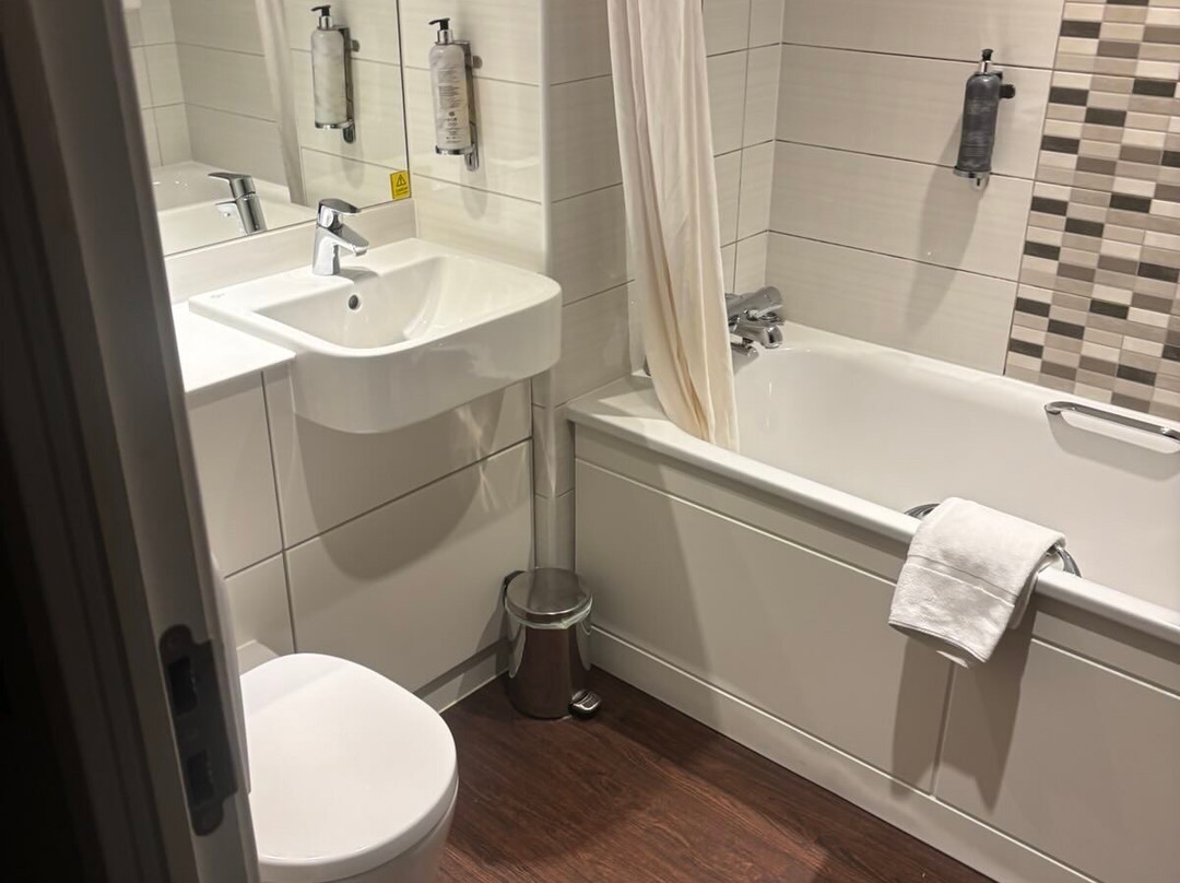Premier Inn Jersey St Helier (Bath Street) hotel主图