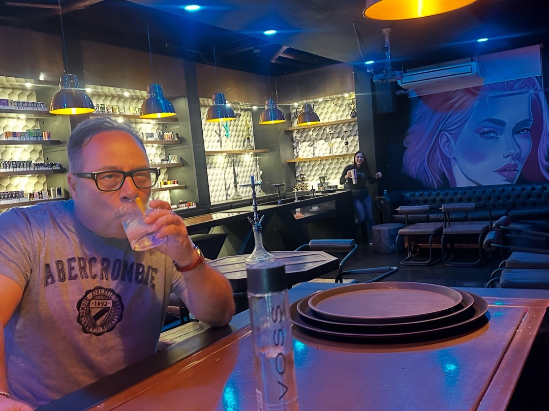 Vapor Life - Hookah Lounge Medellín