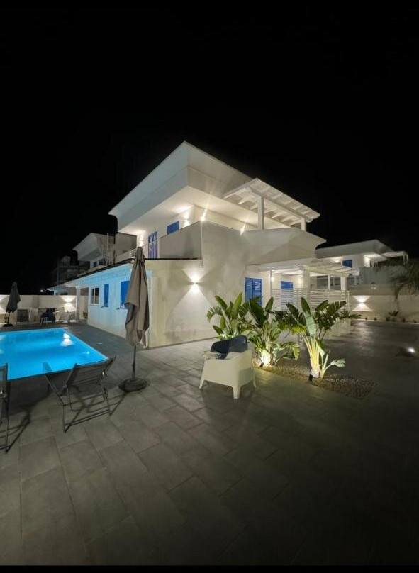 Onda Bianca Luxury Apartments