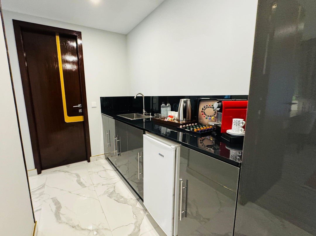 Chirani Signature Hotel