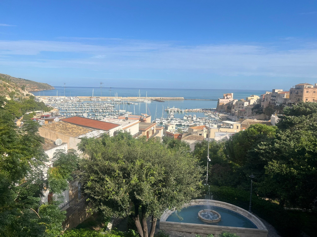 Limousine Service and Guide Sicily-Cinisi必去景点