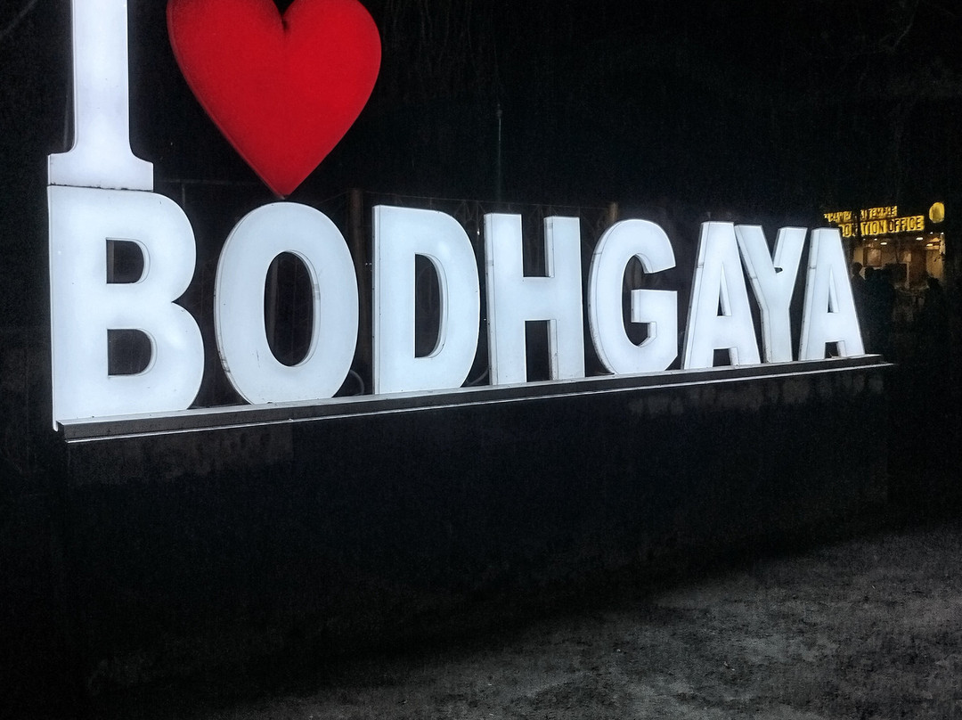 Dey Metta Tours Official-孟买必去景点