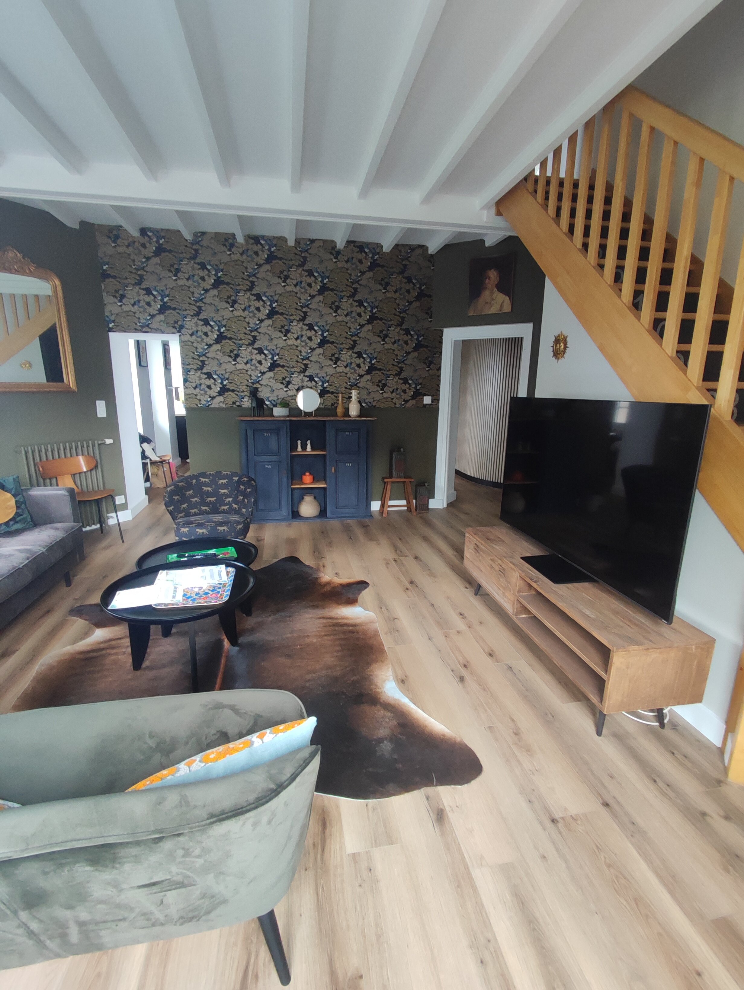 克洛斯庞蒂克酒店-官方