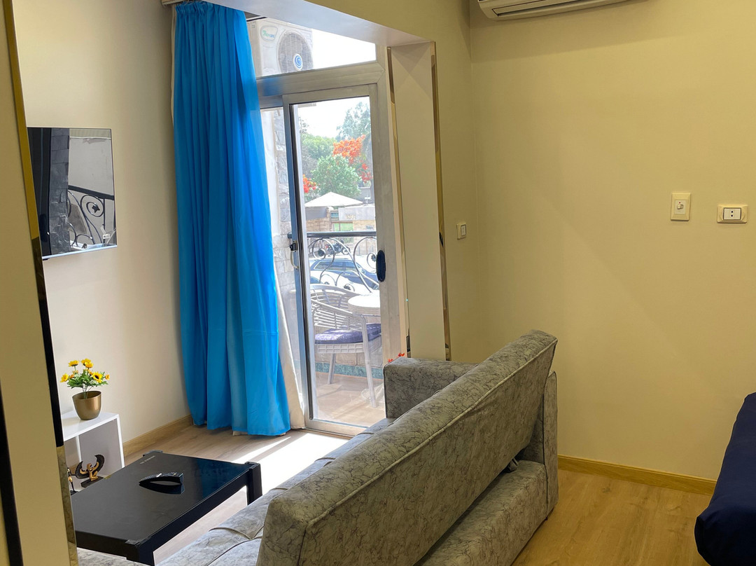 金字塔美景酒店主图