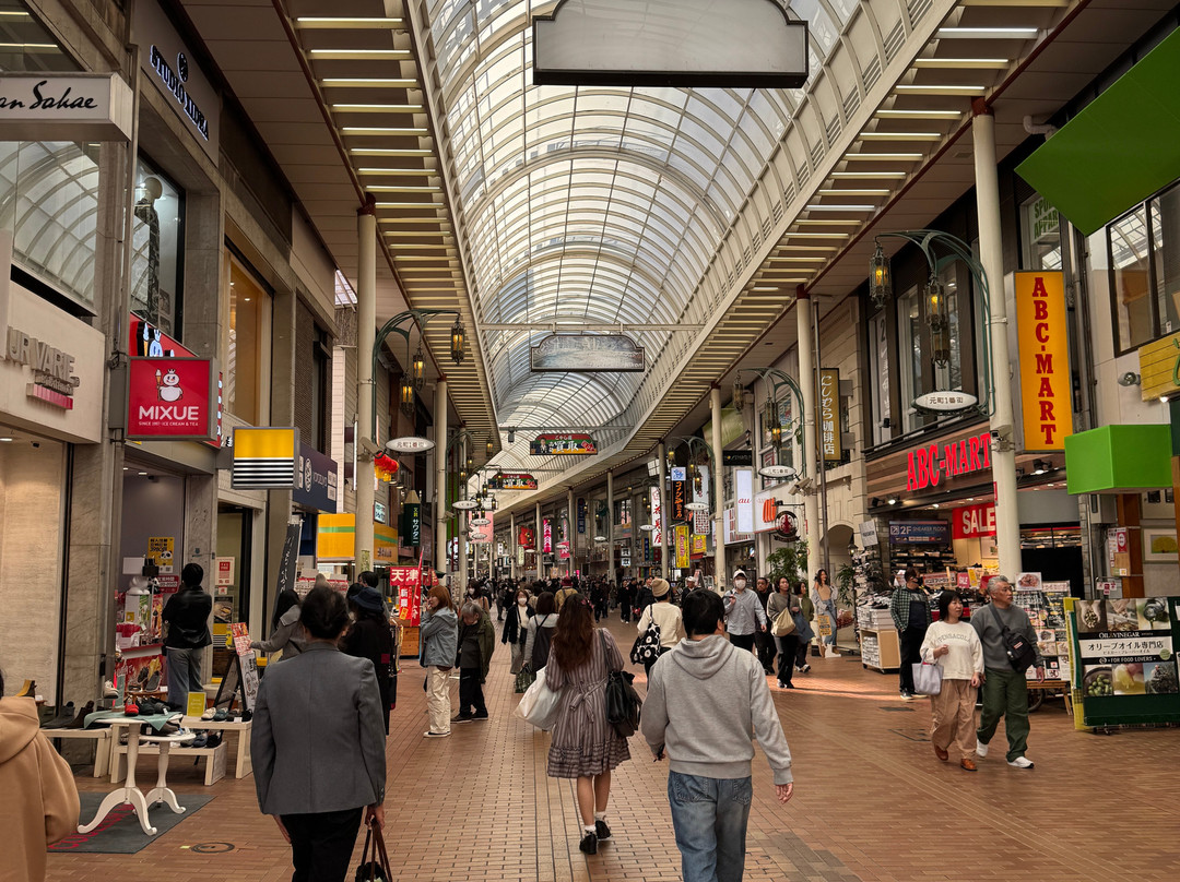 Kobe Motomachi Shopping Street-神户市必去景点