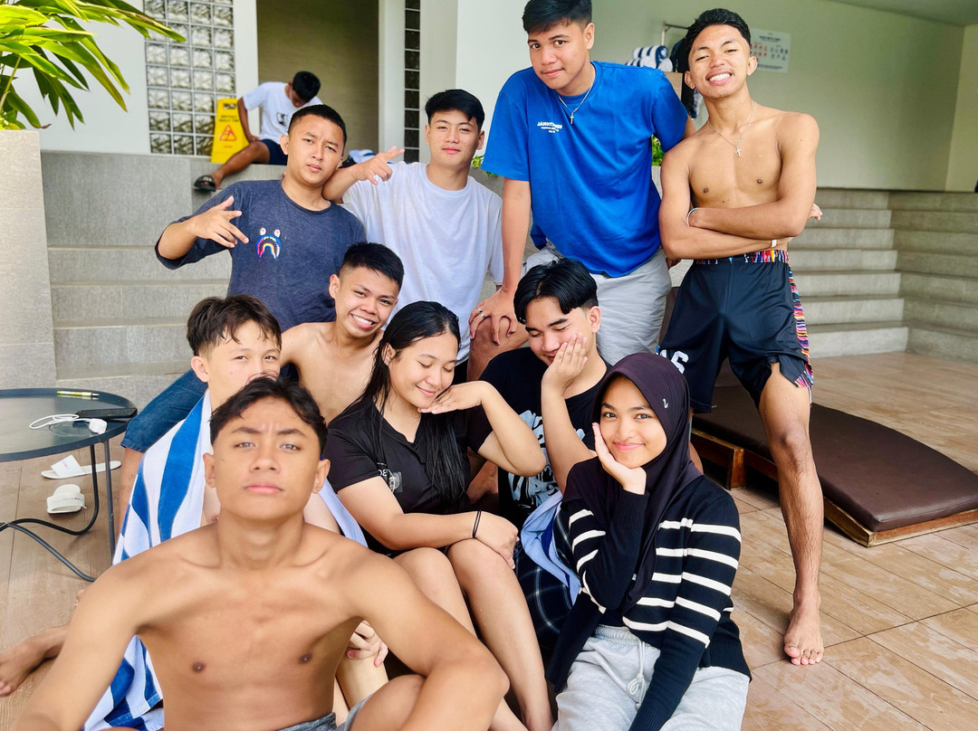 Luwansa Hotel and Convention Center Manado主图