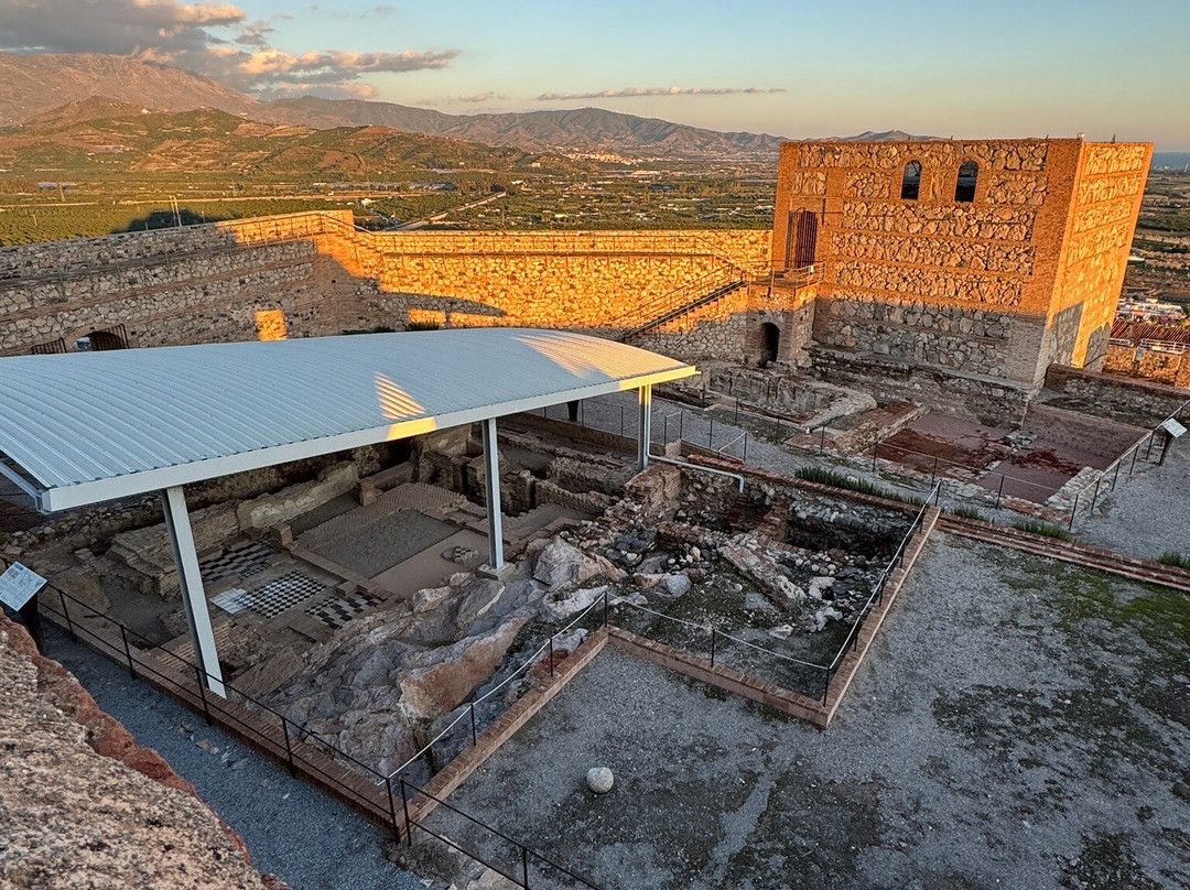 Castillo De Salobrena-萨洛夫雷尼亚必去景点