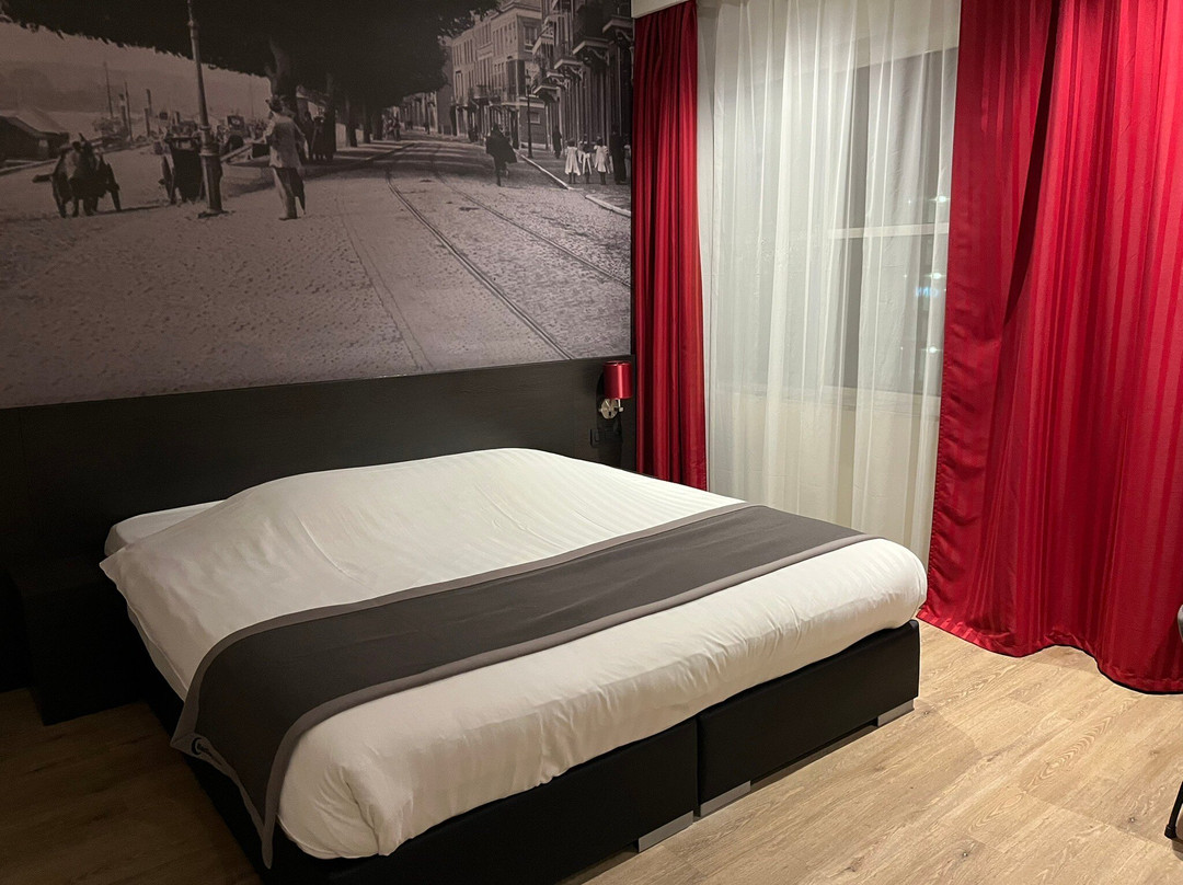 Bastion Hotel Arnhem主图