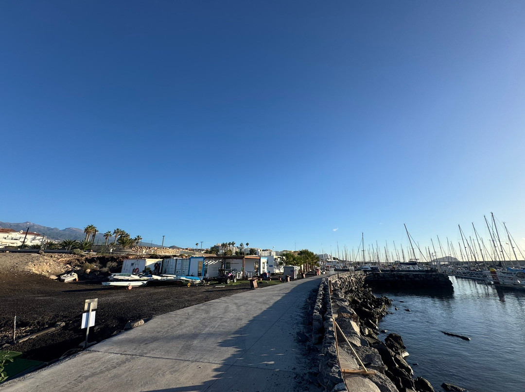 Amarilla Sailing Club-Los Abrigos必去景点