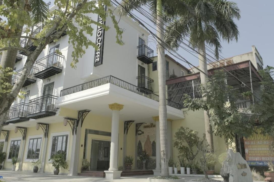 Muong Lo Hotel & Restaurant