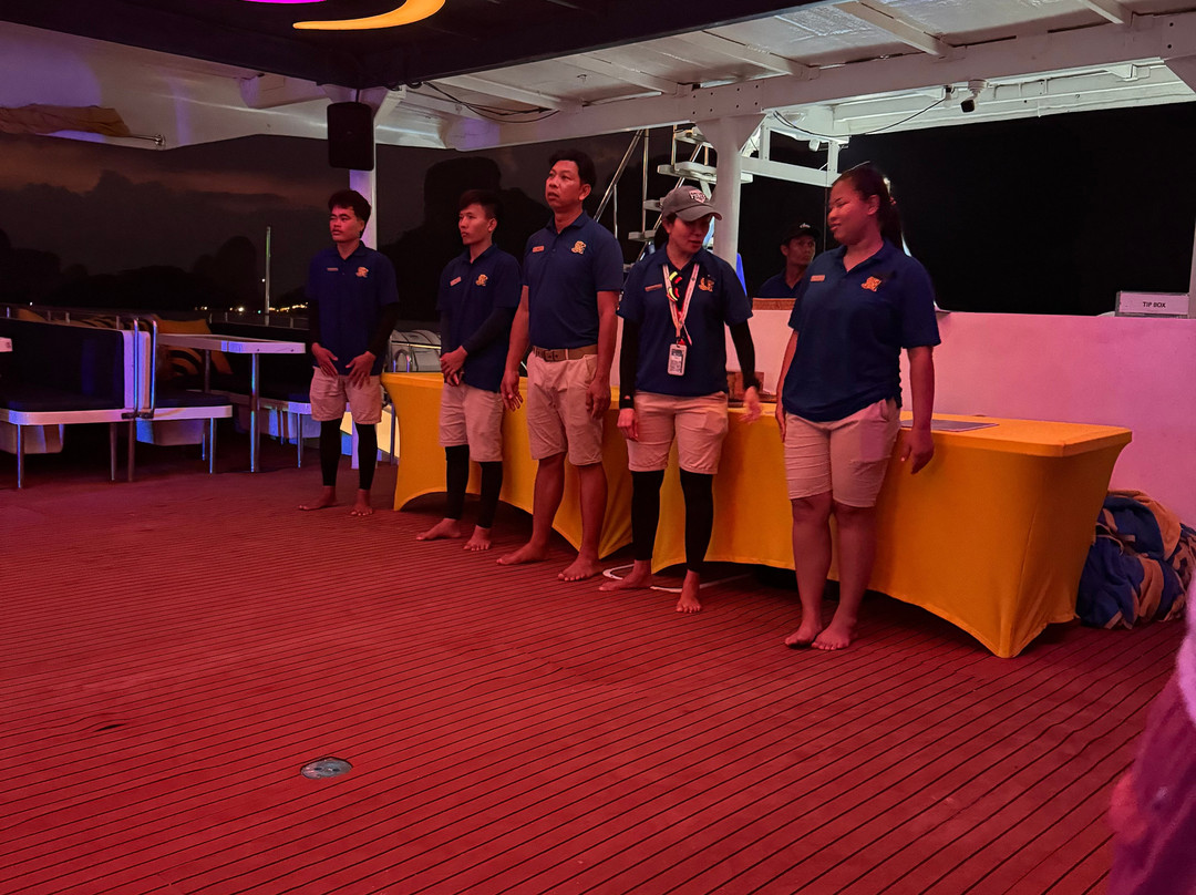 Meka Catamaran-甲米必去景点