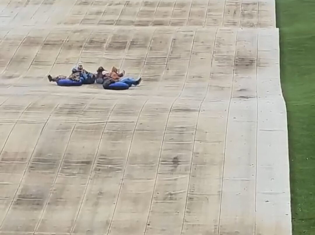 Branson Zipline at Wolfe Mountain-Walnut Shade必去景点