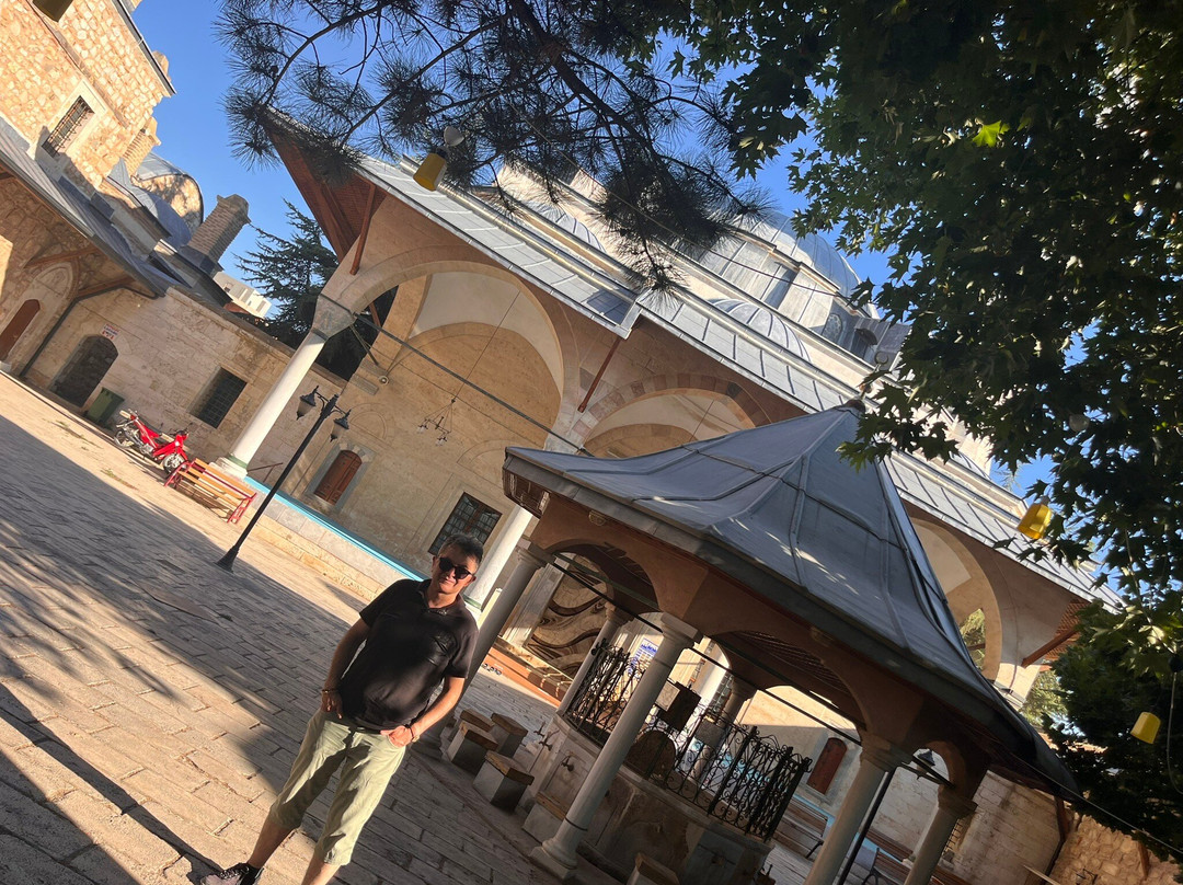 Yemeniciler Çarşısı-Yalvac必去景点