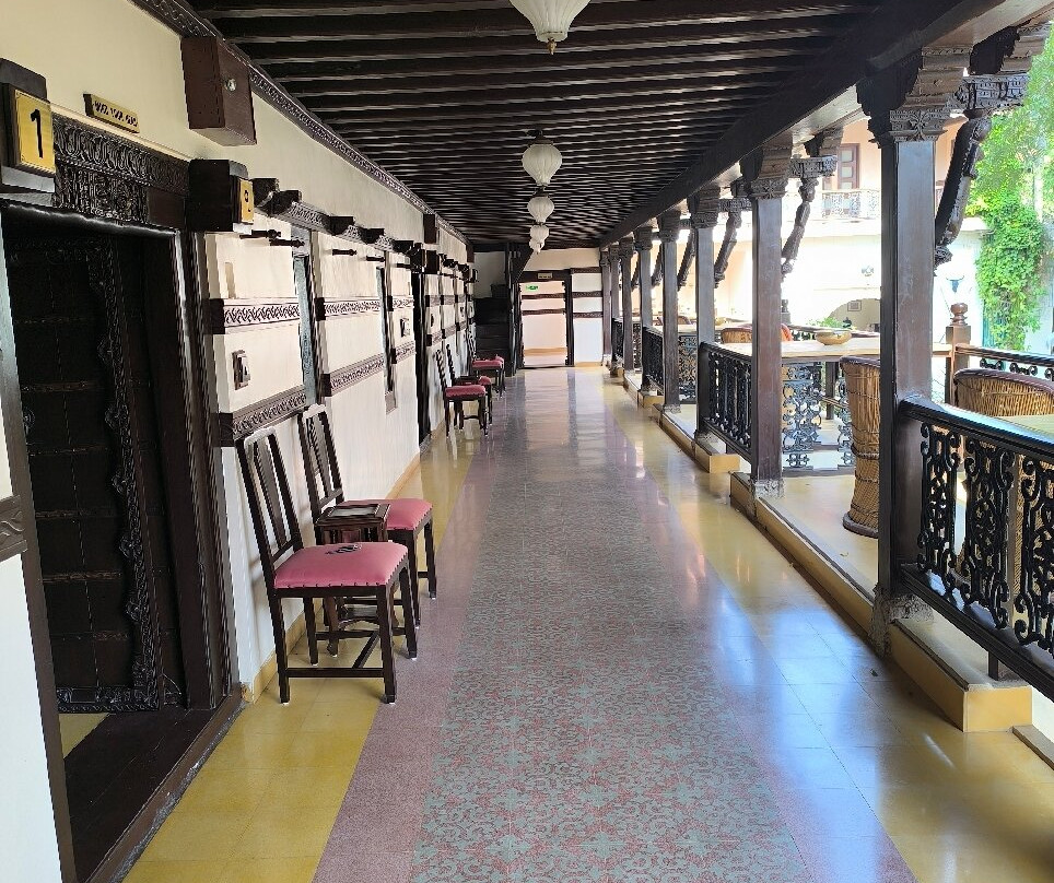 Tree Of Life Darbargadh Dared Gujarat主图