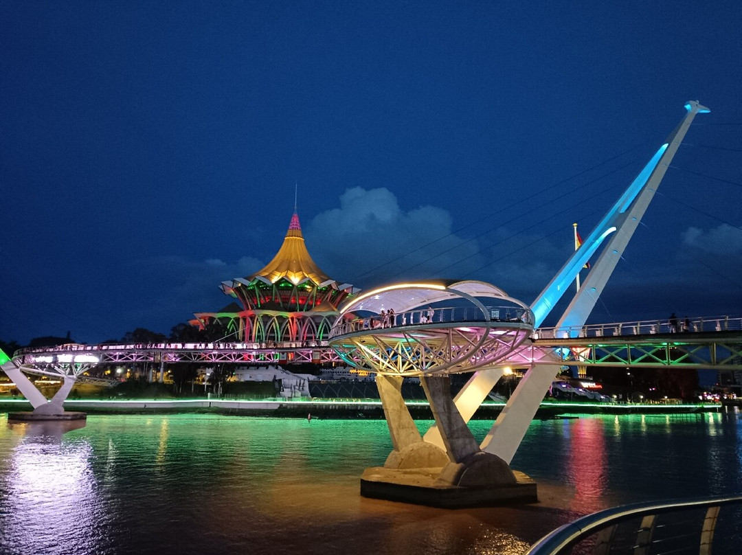 Darul Hana Bridge-古晋必去景点