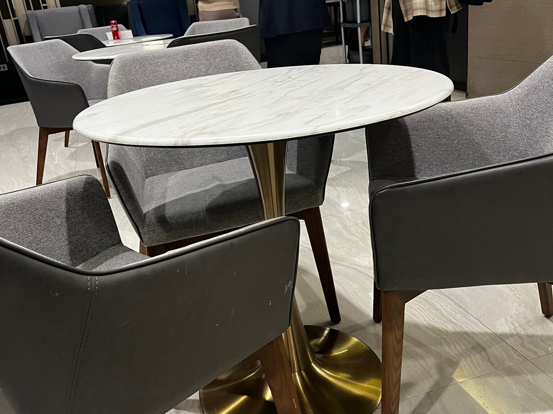 A Lounge NAIA T3-帕拉纳克市必去景点