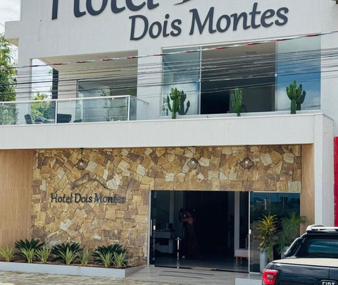 Hotel Dois Montes