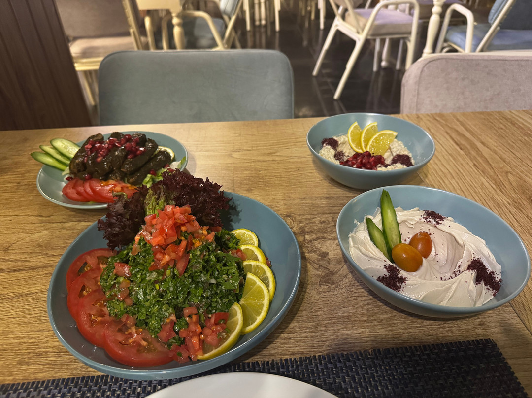 Sal Restaurant And Cafe